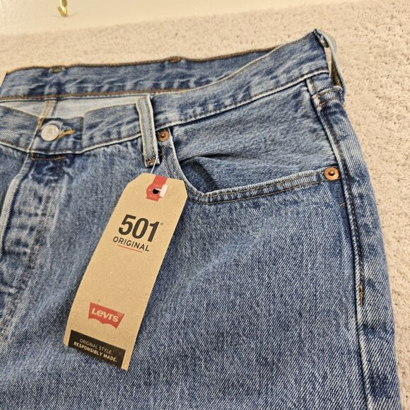 Levis 501 Original Fit Mens 40x30 Blue Jeans Stonewash Straight Leg Button Fly - Picture 15 of 15